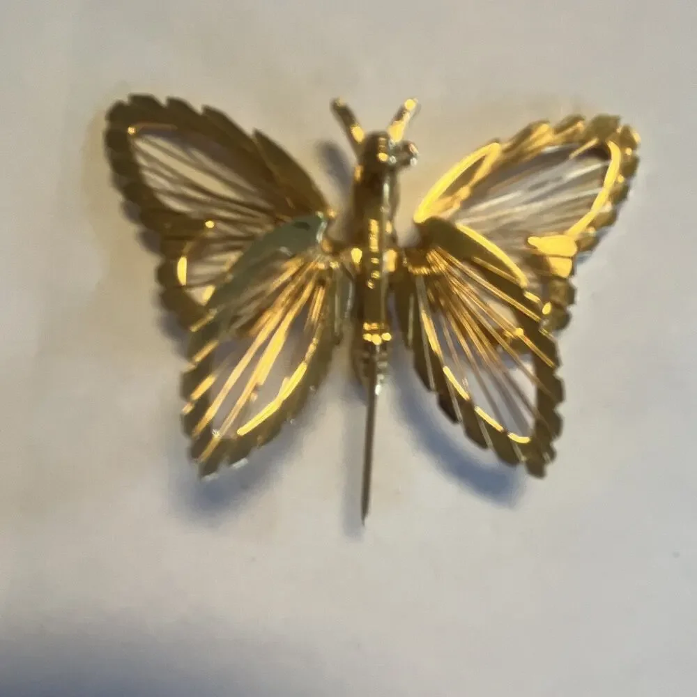 Gold‎ Tone Butterfly Brooch Pin Metal Animals & Insects Theme